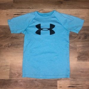 Blue under armour dry-fit T-shirt